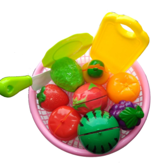 Vegetables Bucket Toy Set