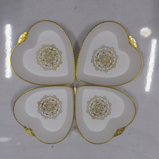 HONGYUN 4 Pcs Plastic Heart Bowl Set